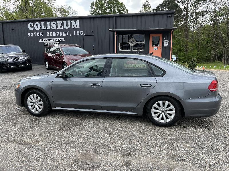 Volkswagen Passat 1.8T Wolfsburg AT 2015