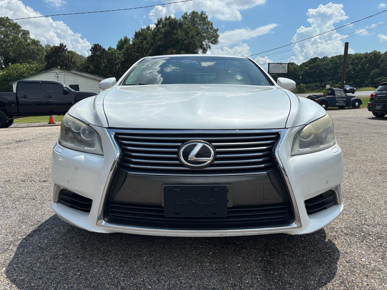 Lexus LS 460 4dr Sdn RWD 2013
