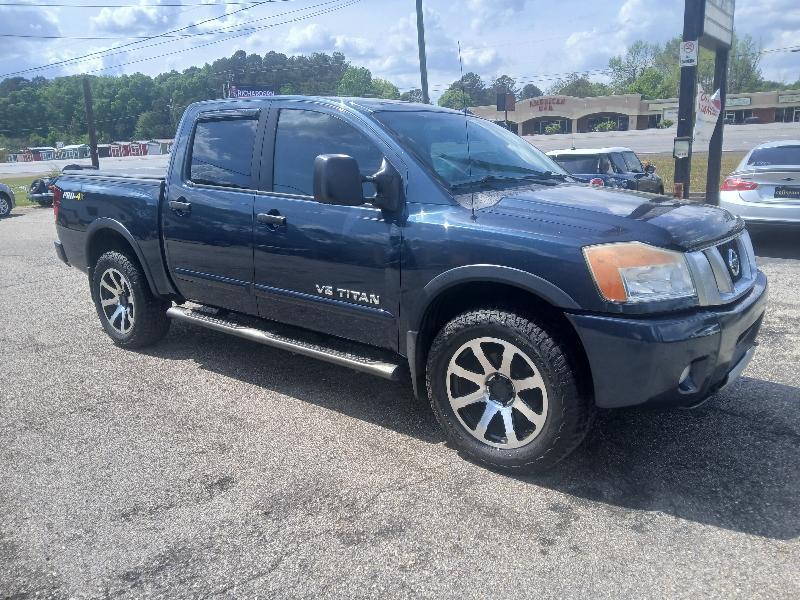 Nissan Titan PRO-4X Crew Cab 4WD SWB 2015