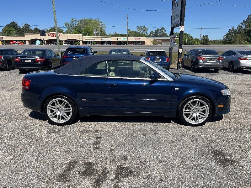 Audi A4 2.0T Cabriolet quattro with Tiptronic 2009