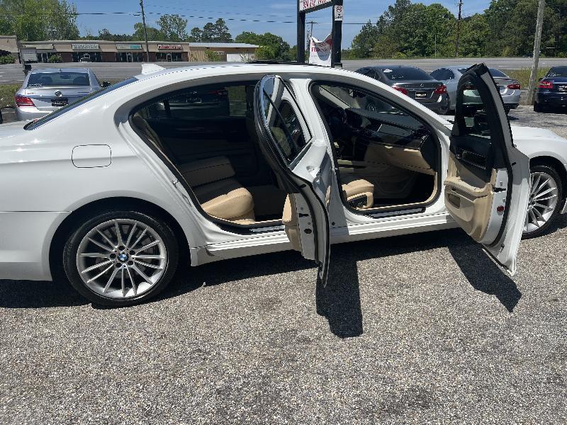 BMW 7-Series 750Li 2014