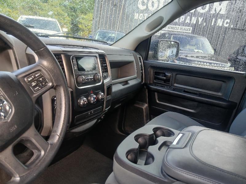 RAM 1500 Tradesman Quad Cab 2WD 2014