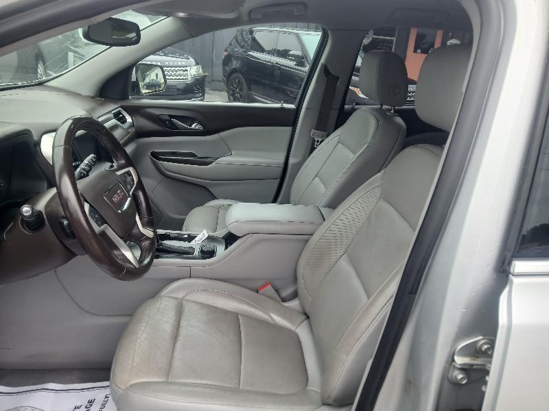 GMC Acadia SLT-1 FWD 2018