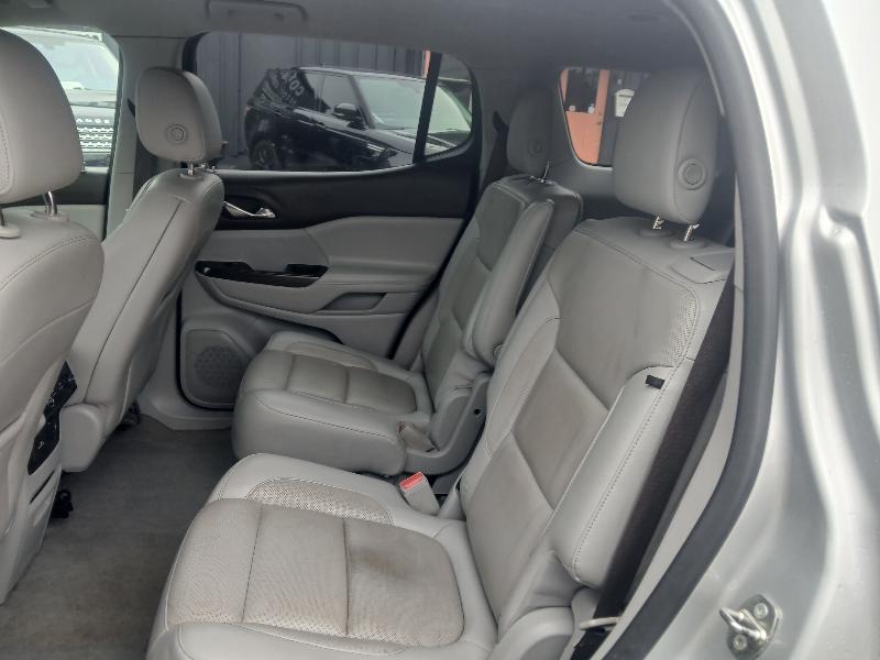 GMC Acadia SLT-1 FWD 2018