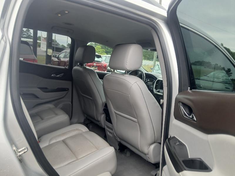 GMC Acadia SLT-1 FWD 2018