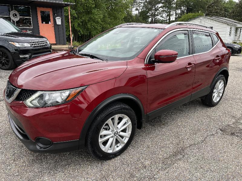 Nissan Rogue Sport S 2019
