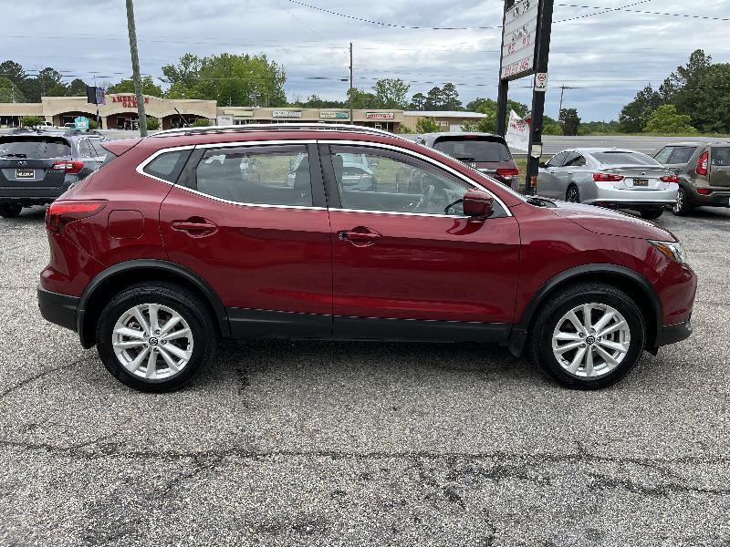 Nissan Rogue Sport S 2019