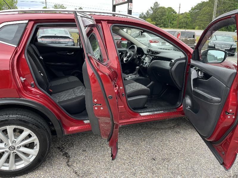 Nissan Rogue Sport S 2019