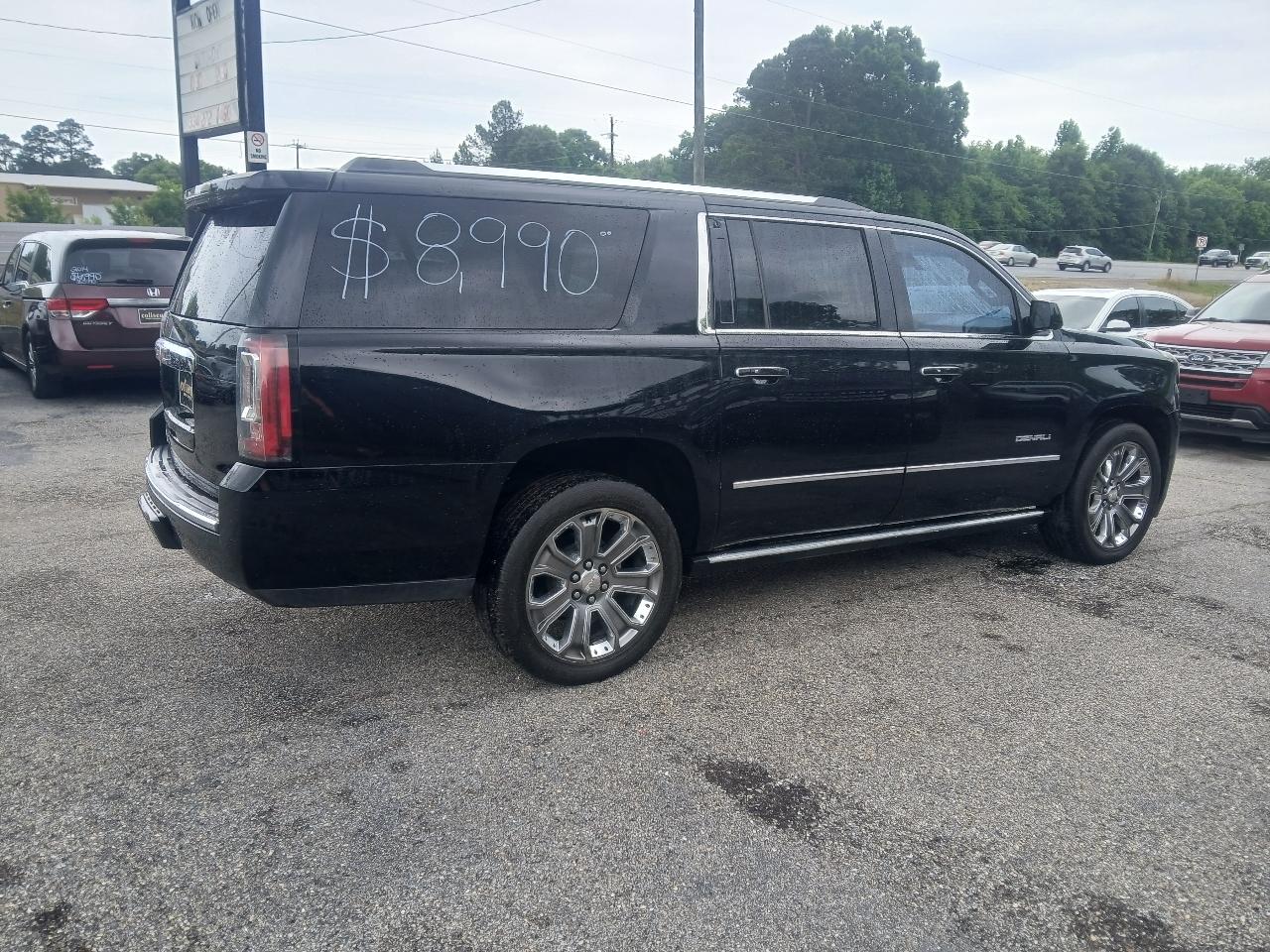 GMC Yukon XL 4WD 4dr Denali 2015