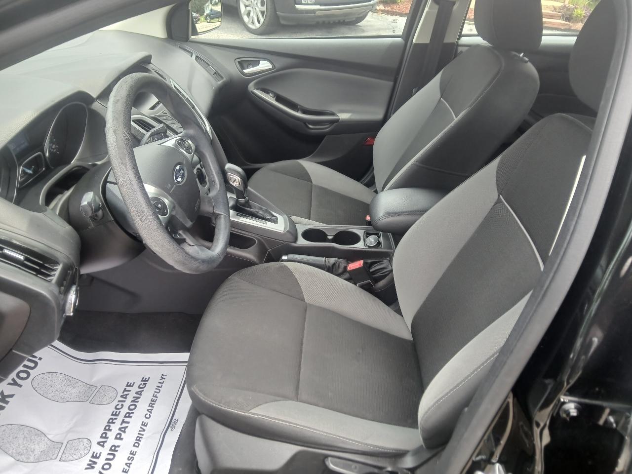 Ford Focus 5dr HB SE 2014