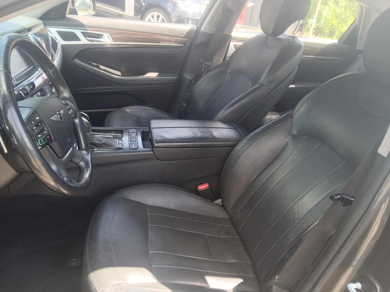 Genesis G80 3.8L AWD 2017