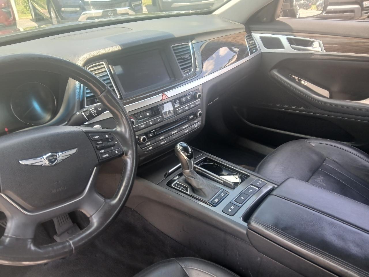 Genesis G80 3.8L AWD 2017