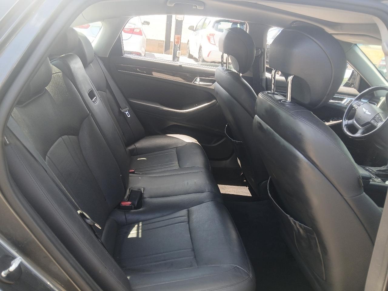 Genesis G80 3.8L AWD 2017