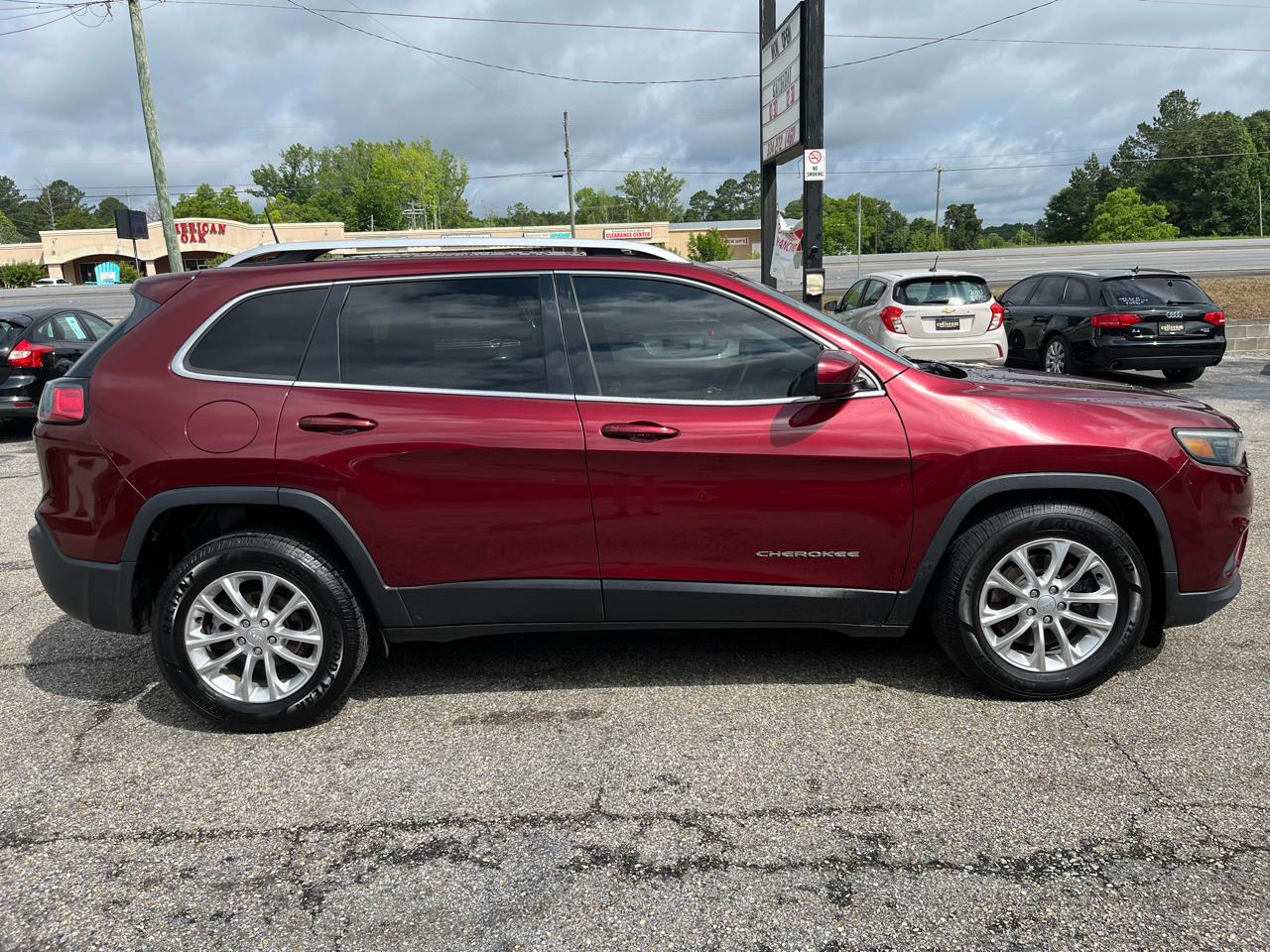 Jeep Cherokee Latitude FWD 2019