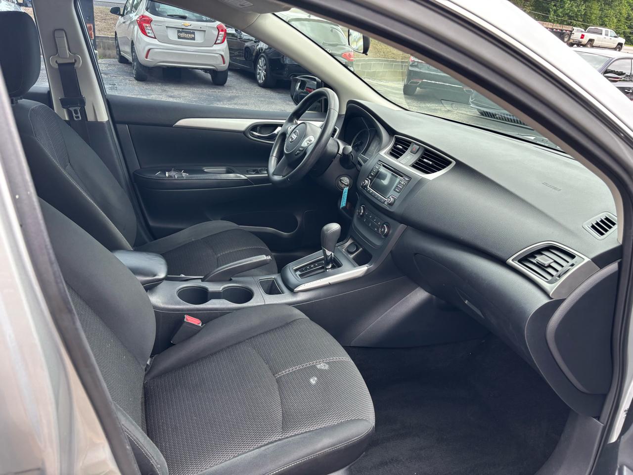 Nissan Sentra S CVT 2018