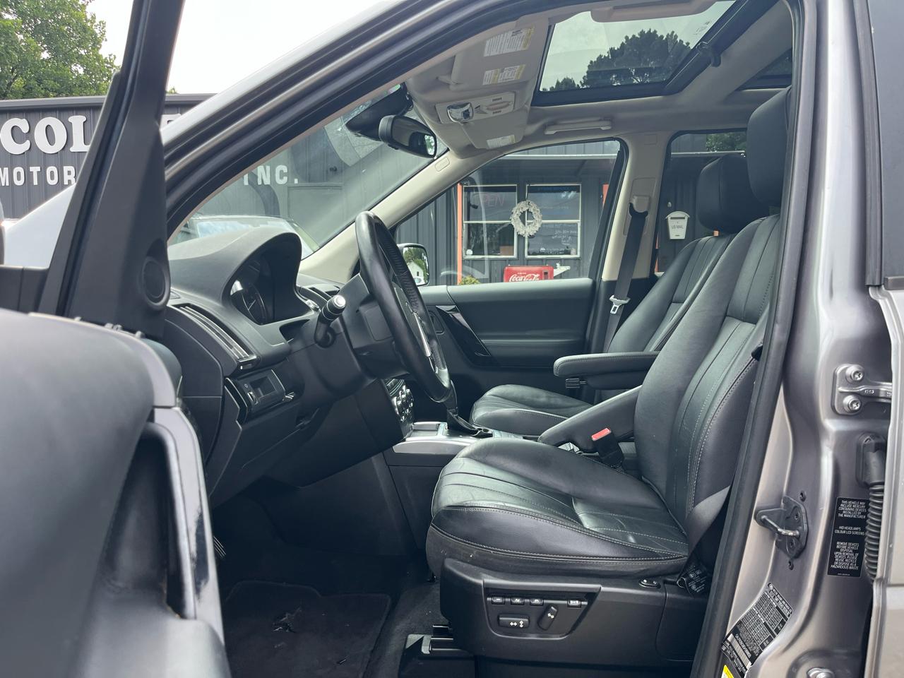 Land Rover LR2 AWD 4dr 2013