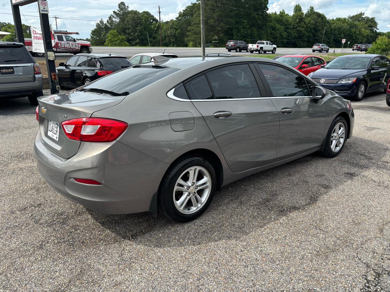 Chevrolet Cruze 4dr Sdn 1.4L LT w/1SD 2017