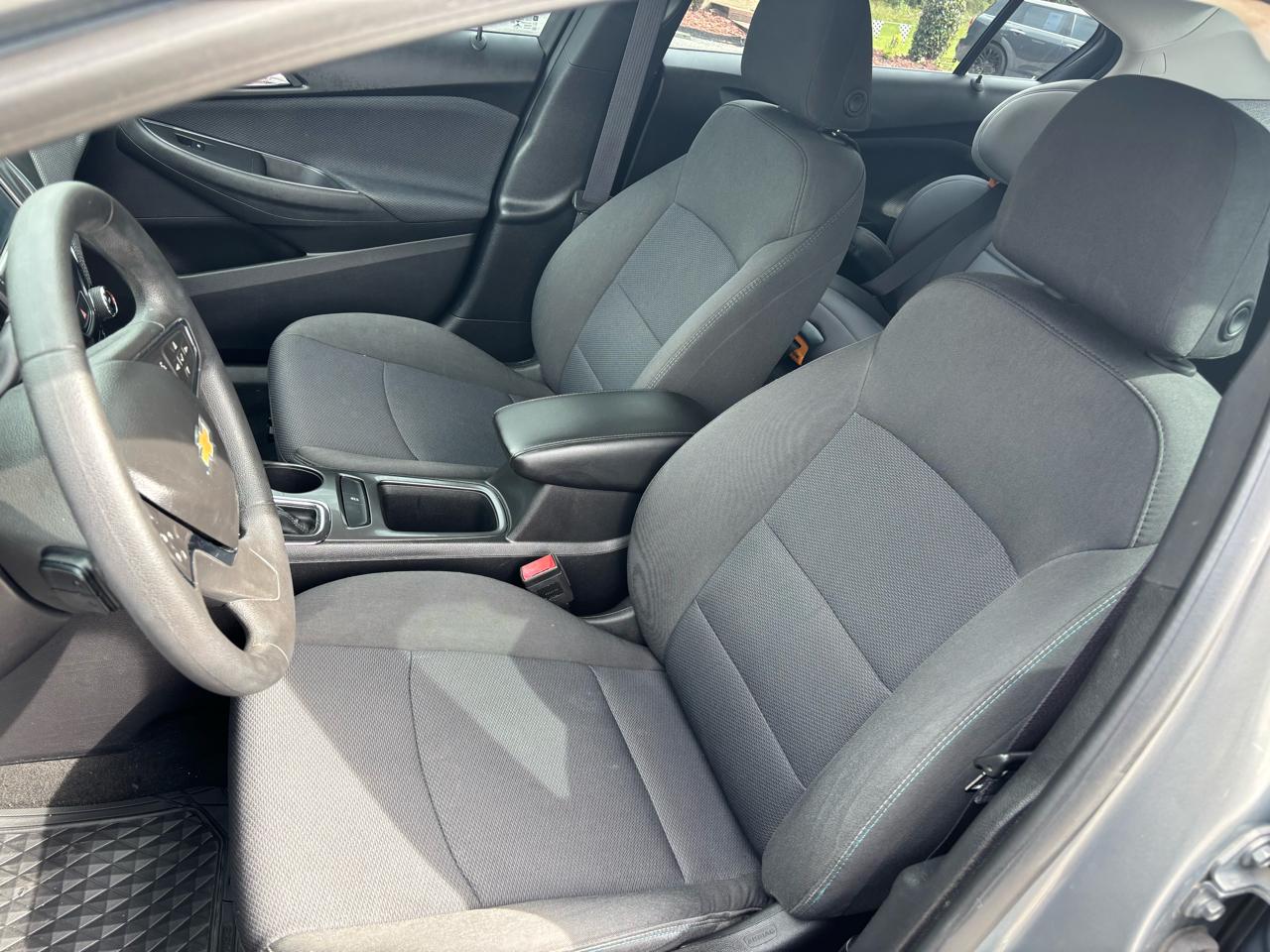 Chevrolet Cruze 4dr Sdn 1.4L LT w/1SD 2017