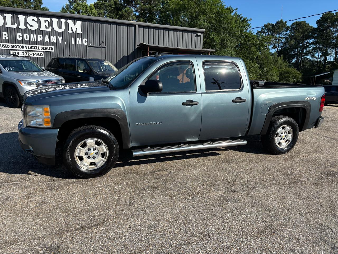 Chevrolet Silverado 1500 4WD Crew Cab 143.5" LT 2011