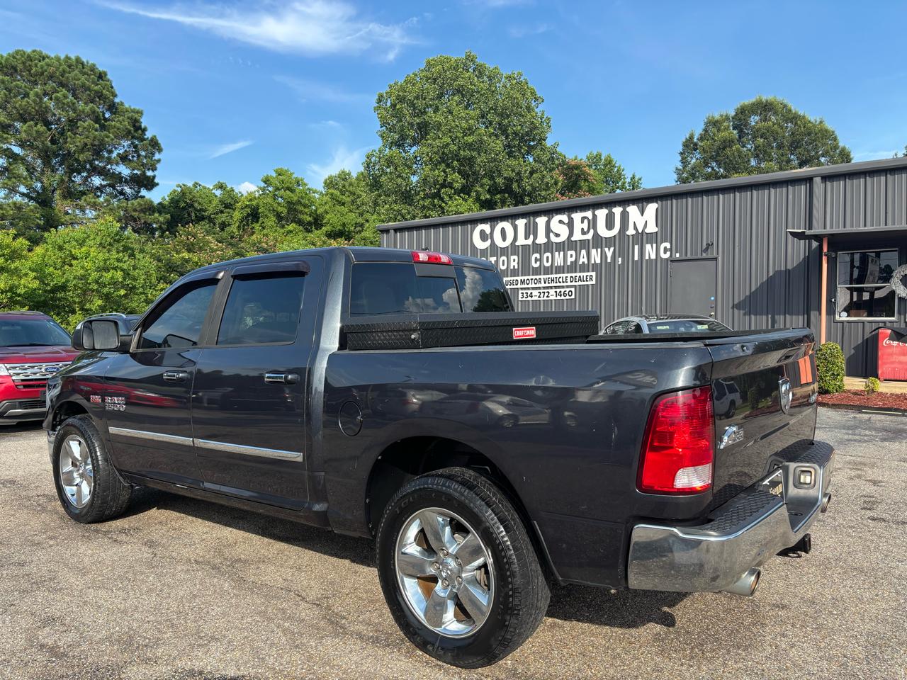 RAM 1500 4WD Crew Cab 140.5" Big Horn 2015