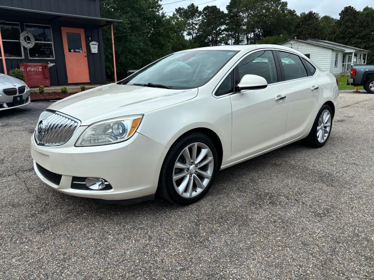Buick Verano 4dr Sdn Leather Group 2016