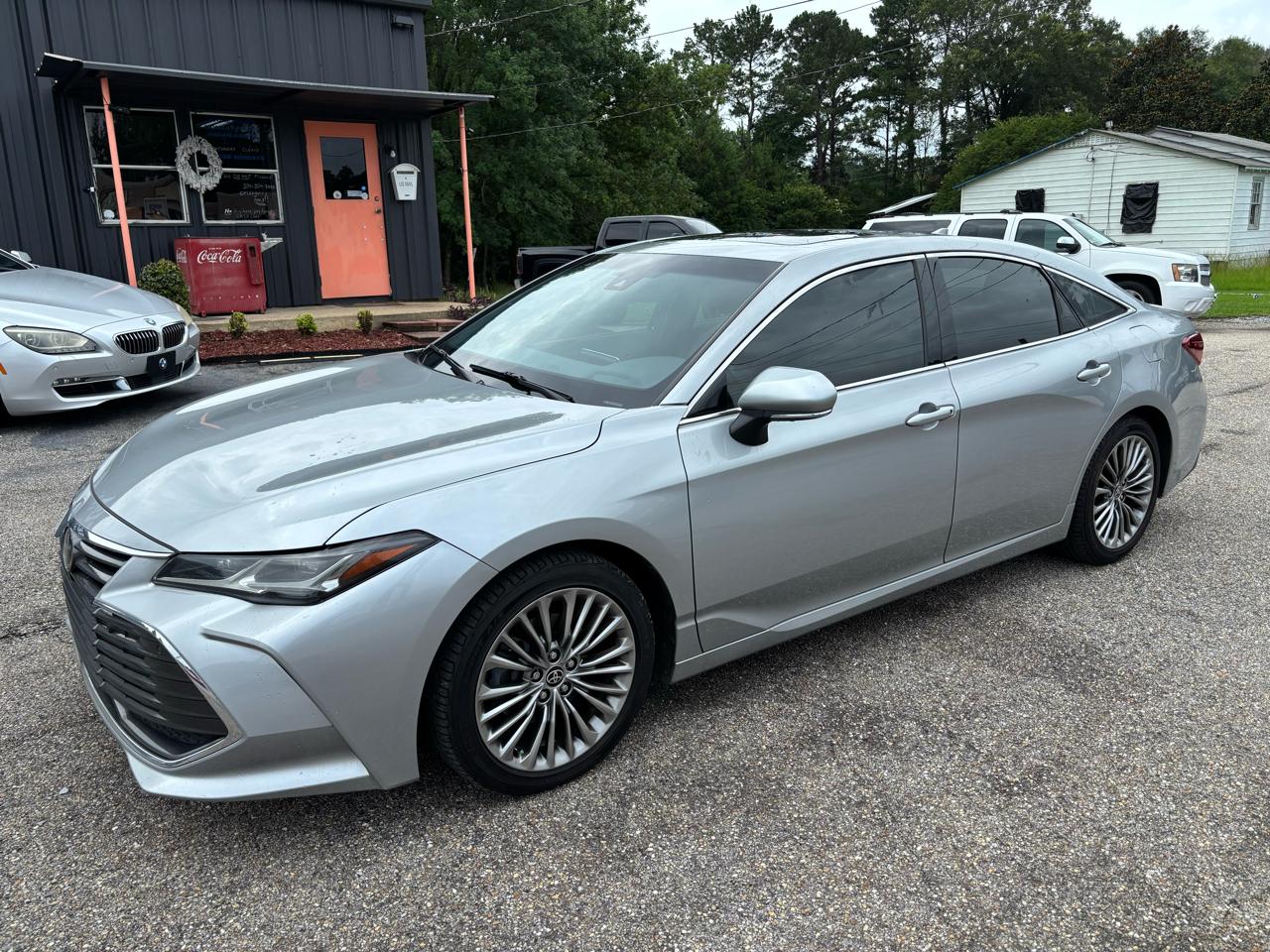Toyota Avalon Limited FWD (Natl) 2022