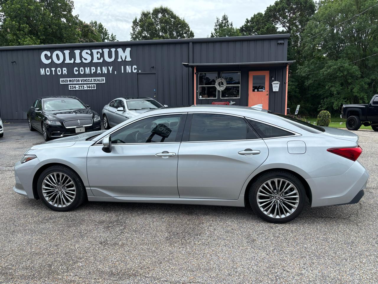 Toyota Avalon Limited FWD (Natl) 2022