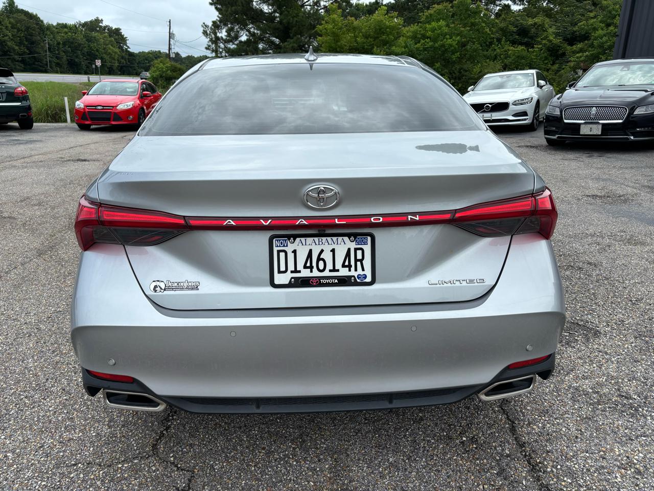 Toyota Avalon Limited FWD (Natl) 2022