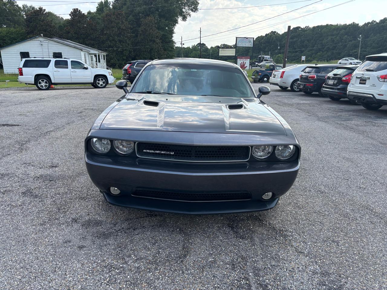 Dodge Challenger 2dr Cpe SXT Plus 2014