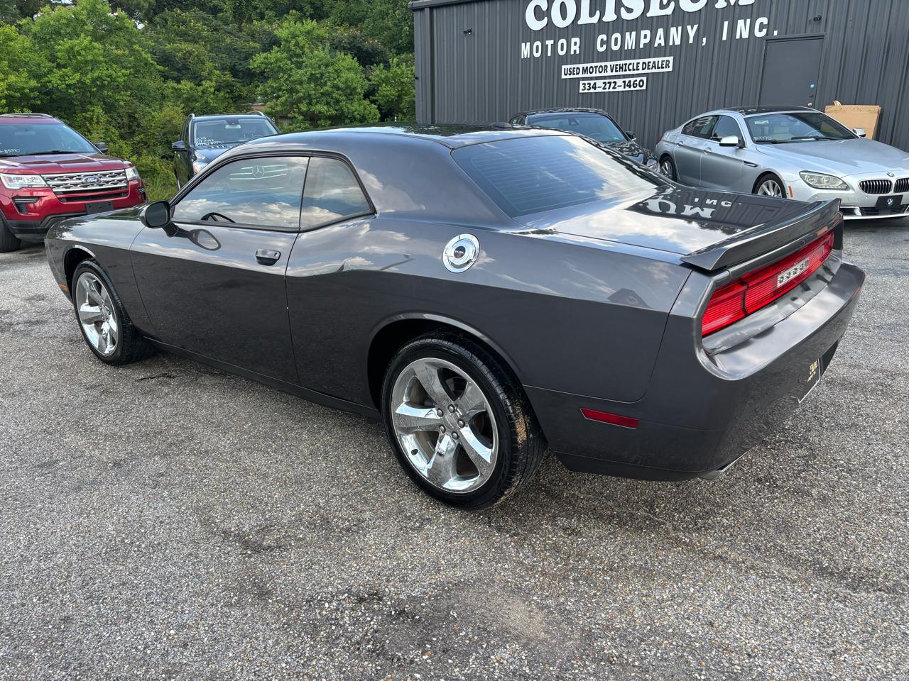 Dodge Challenger 2dr Cpe SXT Plus 2014