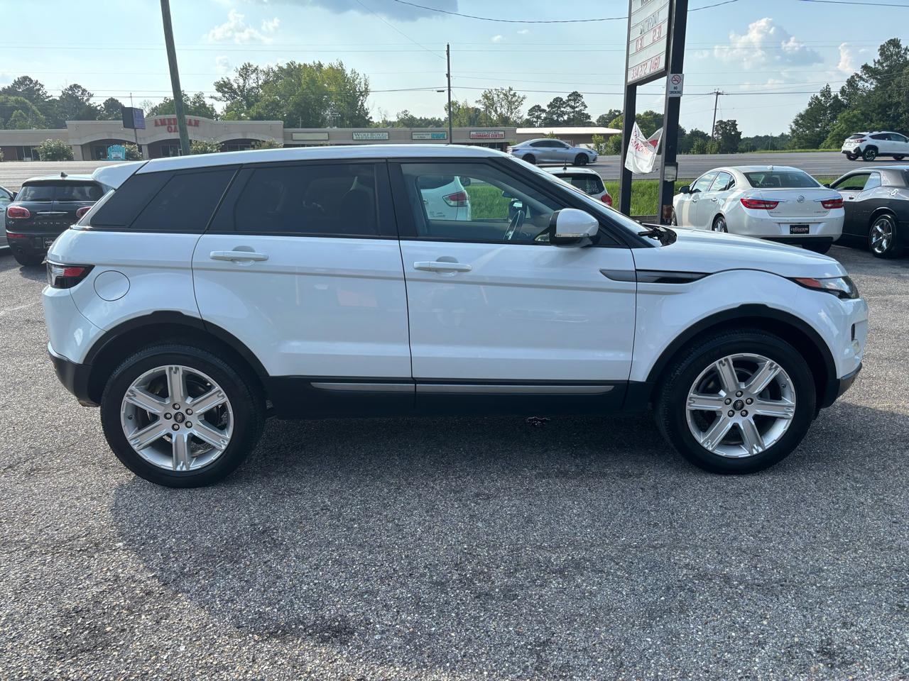 Land Rover Range Rover Evoque 5dr HB Pure Plus 2013