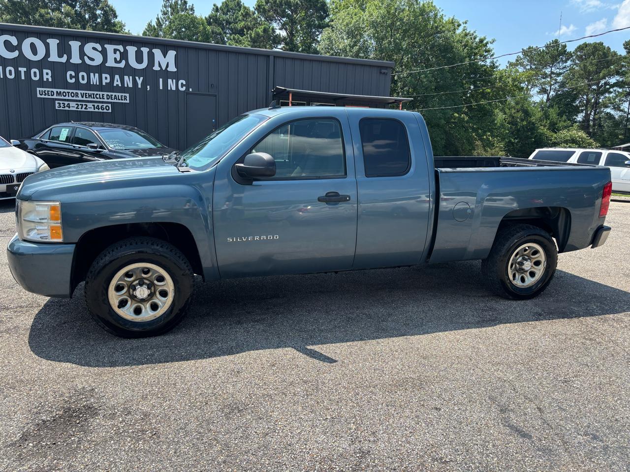 Chevrolet Silverado 1500 2WD Ext Cab 143.5" LS 2011