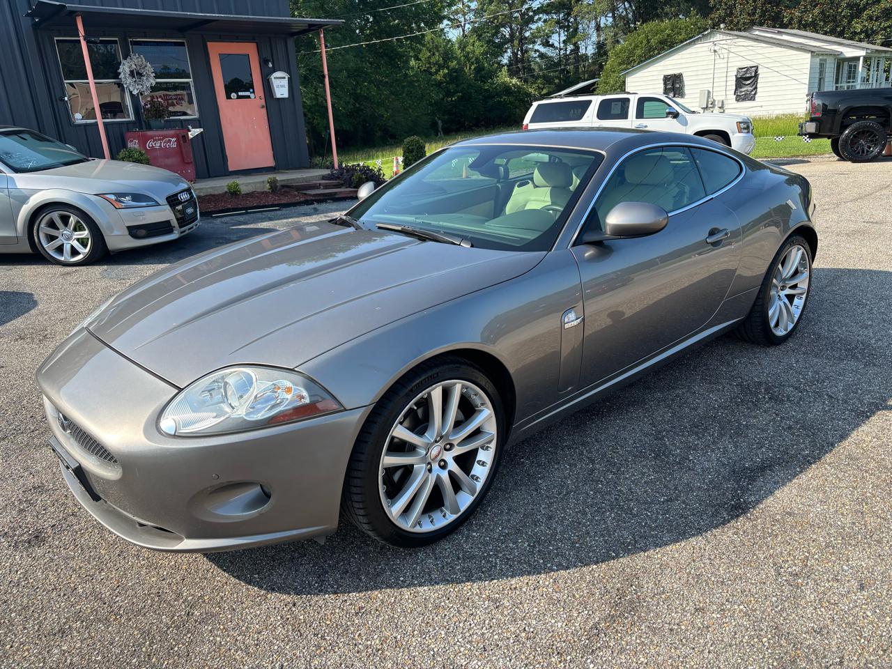 Jaguar XK Series 2dr Cpe 2009