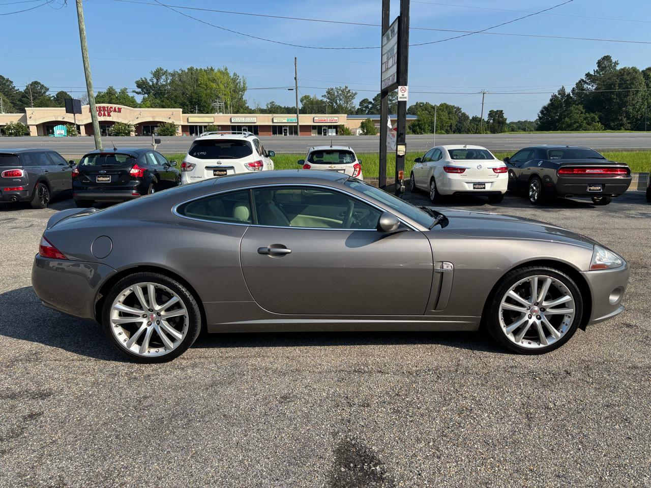Jaguar XK Series 2dr Cpe 2009
