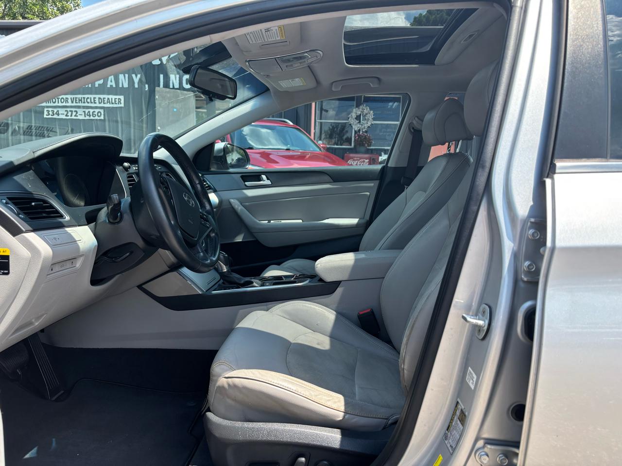 Hyundai Sonata Sport 2.4L 2017