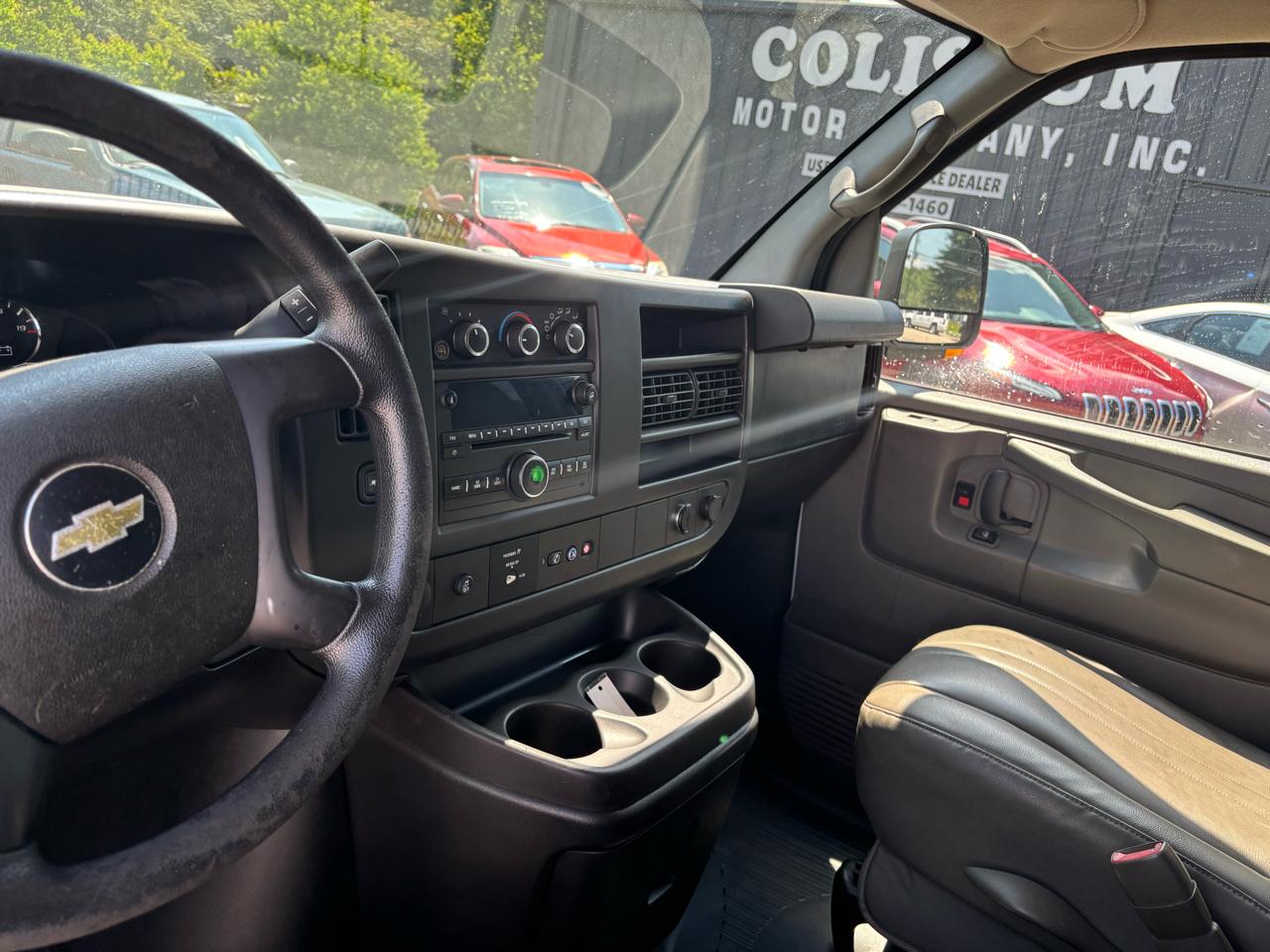 Chevrolet Express Passenger RWD 3500 155" 1LT 2012