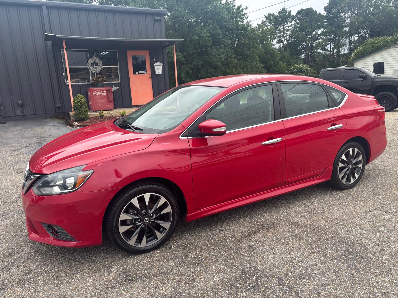 Nissan Sentra 4dr Sdn I4 CVT SR 2016