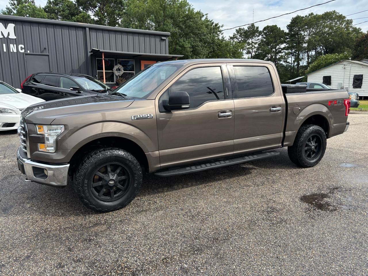 Ford F-150 Platinum 4WD SuperCrew 5.5' Box 2017
