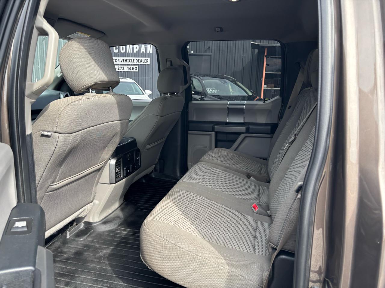 Ford F-150 Platinum 4WD SuperCrew 5.5' Box 2017