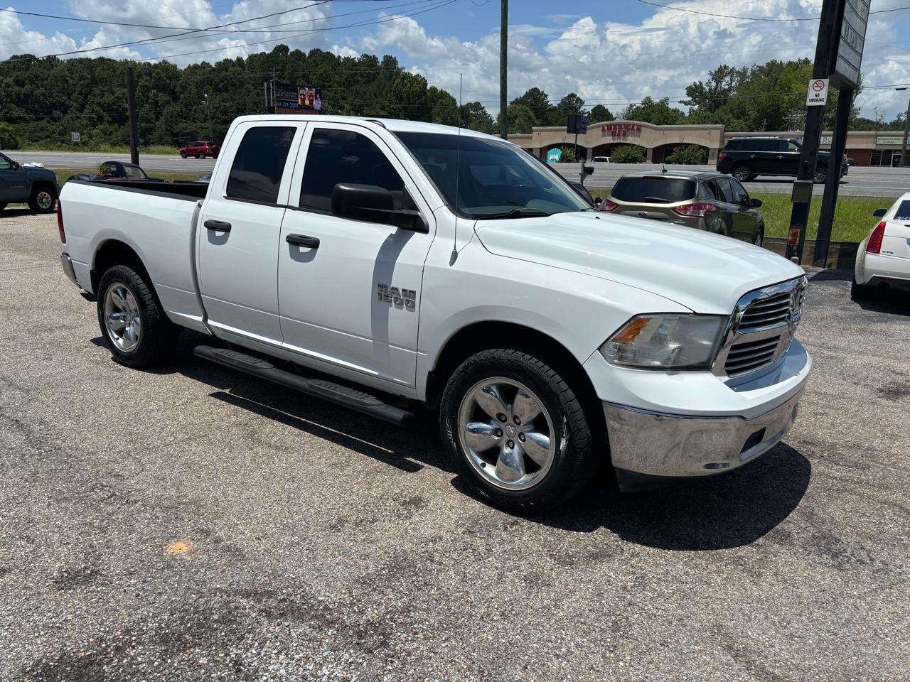 RAM 1500 4WD Quad Cab 140.5" Tradesman 2013