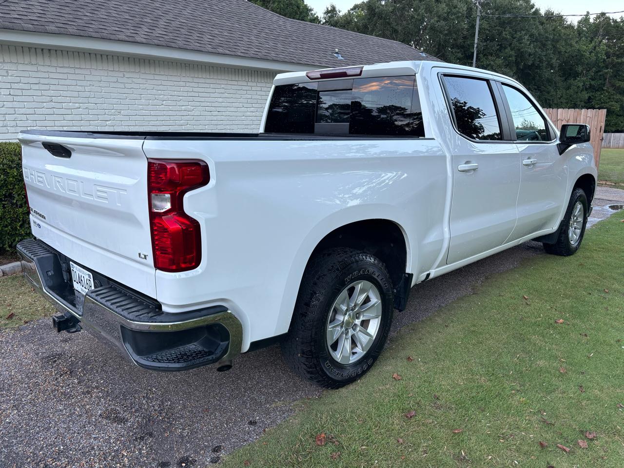 Chevrolet Silverado 1500 2WD Crew Cab 147" LT 2020