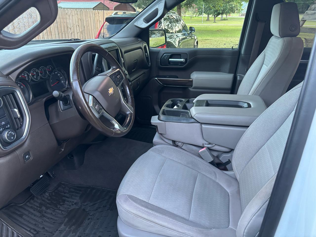 Chevrolet Silverado 1500 2WD Crew Cab 147" LT 2020