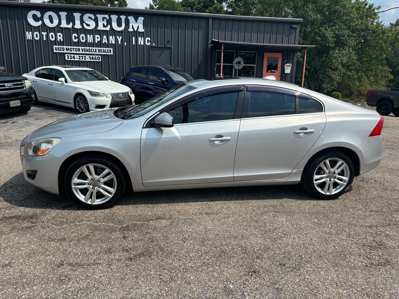 Volvo S60 FWD 4dr Sdn T5 2012