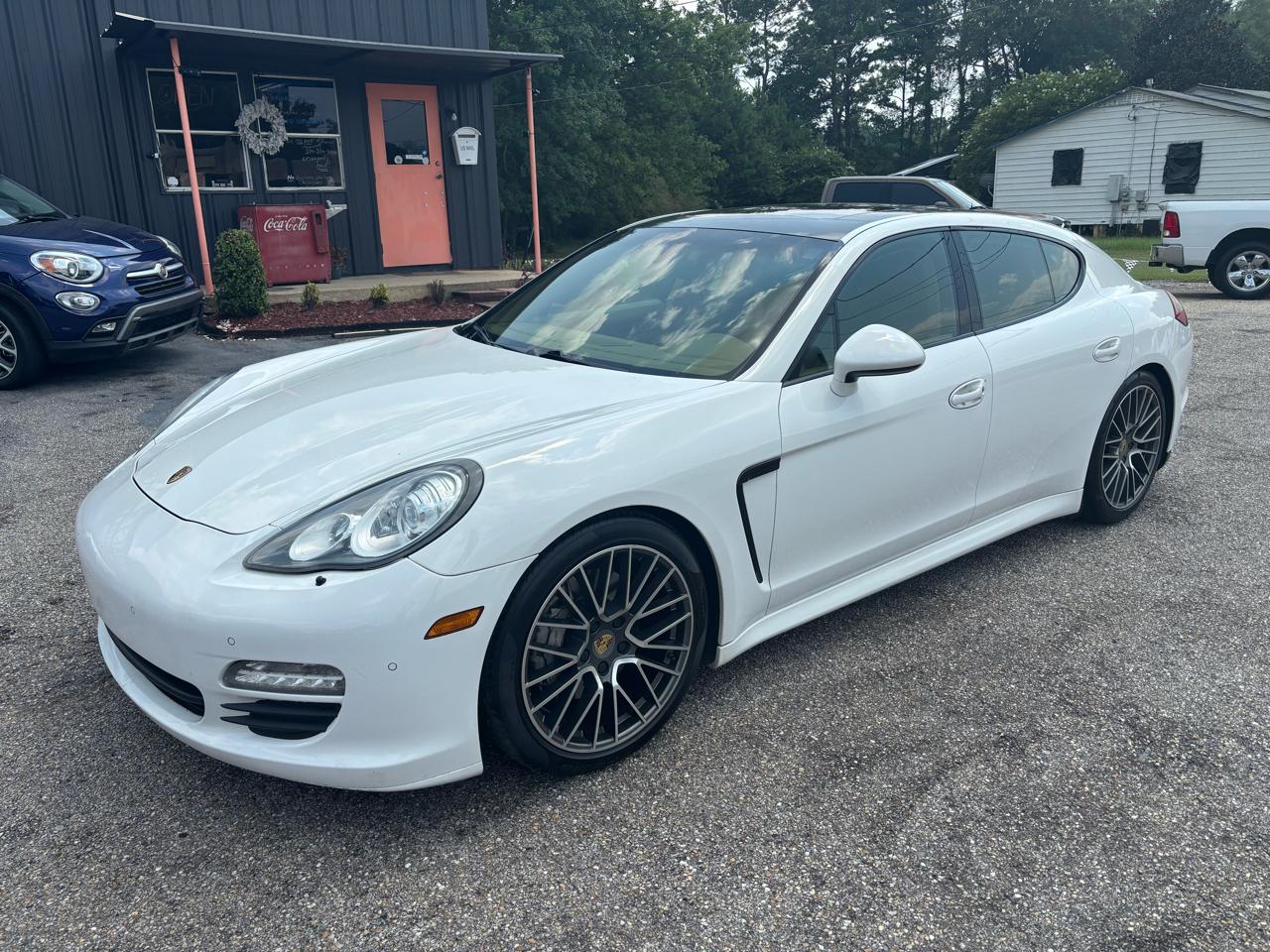 Porsche Panamera 4dr HB 4S 2012