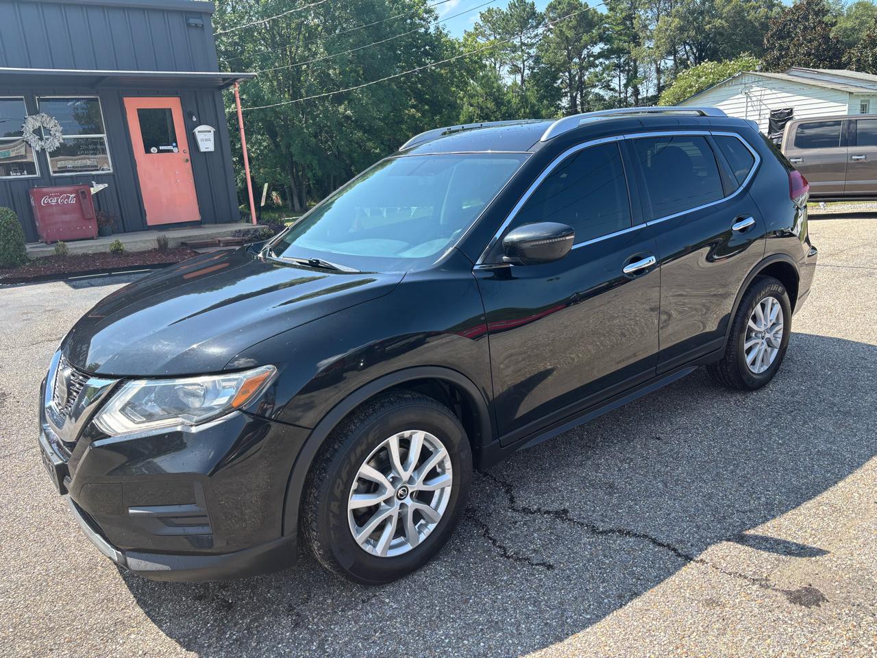 2018 Nissan Rogue FWD SV