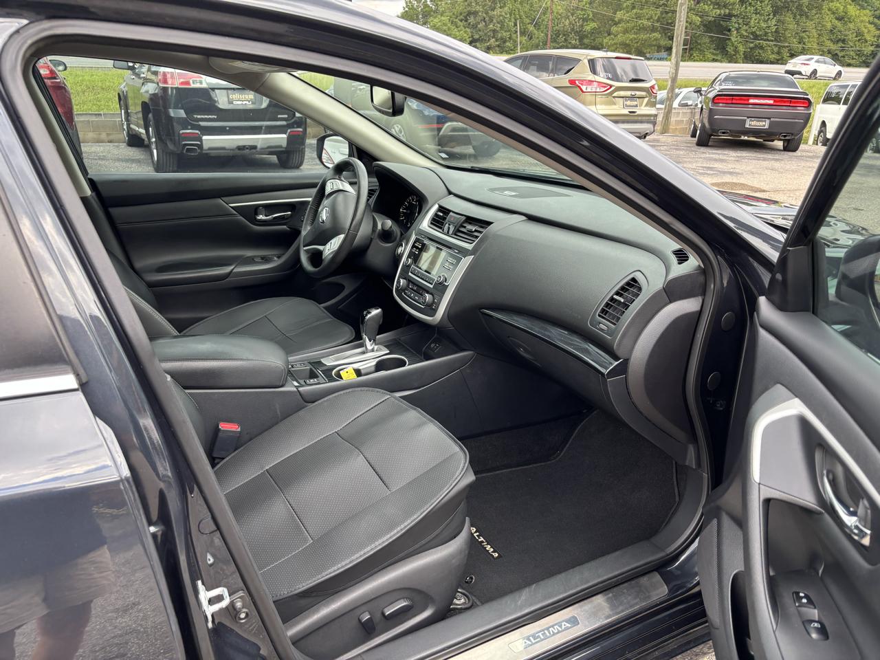 Nissan Altima 2.5 SL Sedan 2017