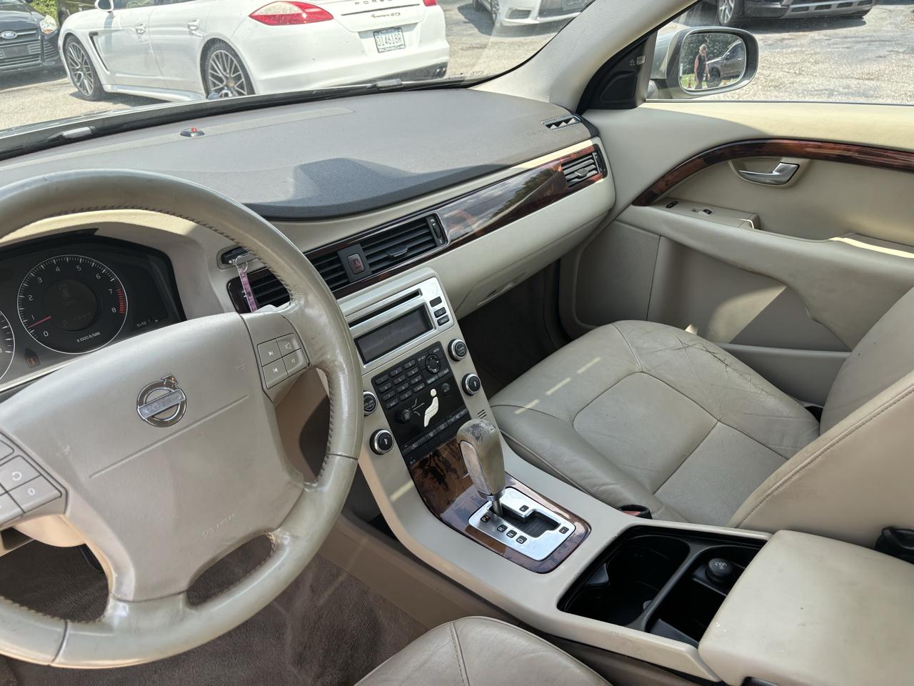 Volvo V70 4dr Wgn 2008