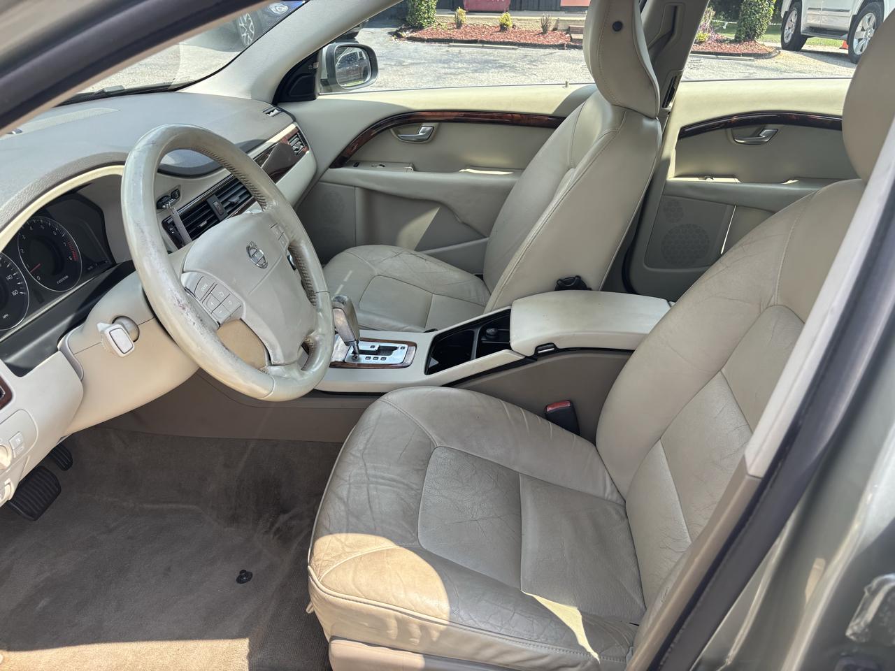 Volvo V70 4dr Wgn 2008