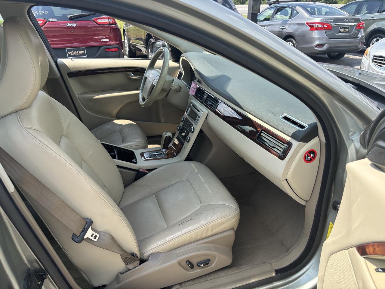 Volvo V70 4dr Wgn 2008
