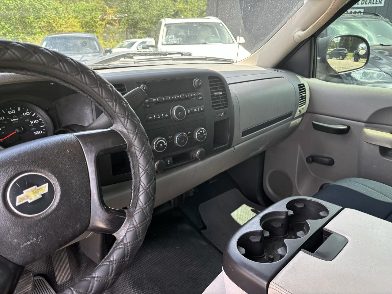 Chevrolet Silverado 1500 2WD Reg Cab 119.0" Work Truck 2012